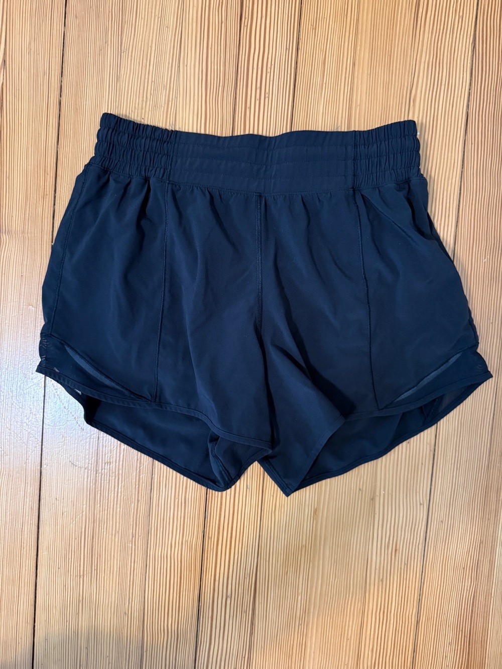 Lululemon Hotty Hot 4inch Short